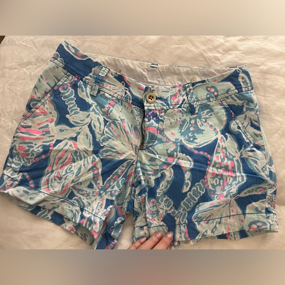 Lilly Pulitzer Pants - Lilly Pulitzer Callahan Shorts Size 4